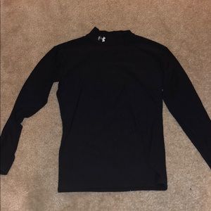 Youth Large black Under Armour long sleeve